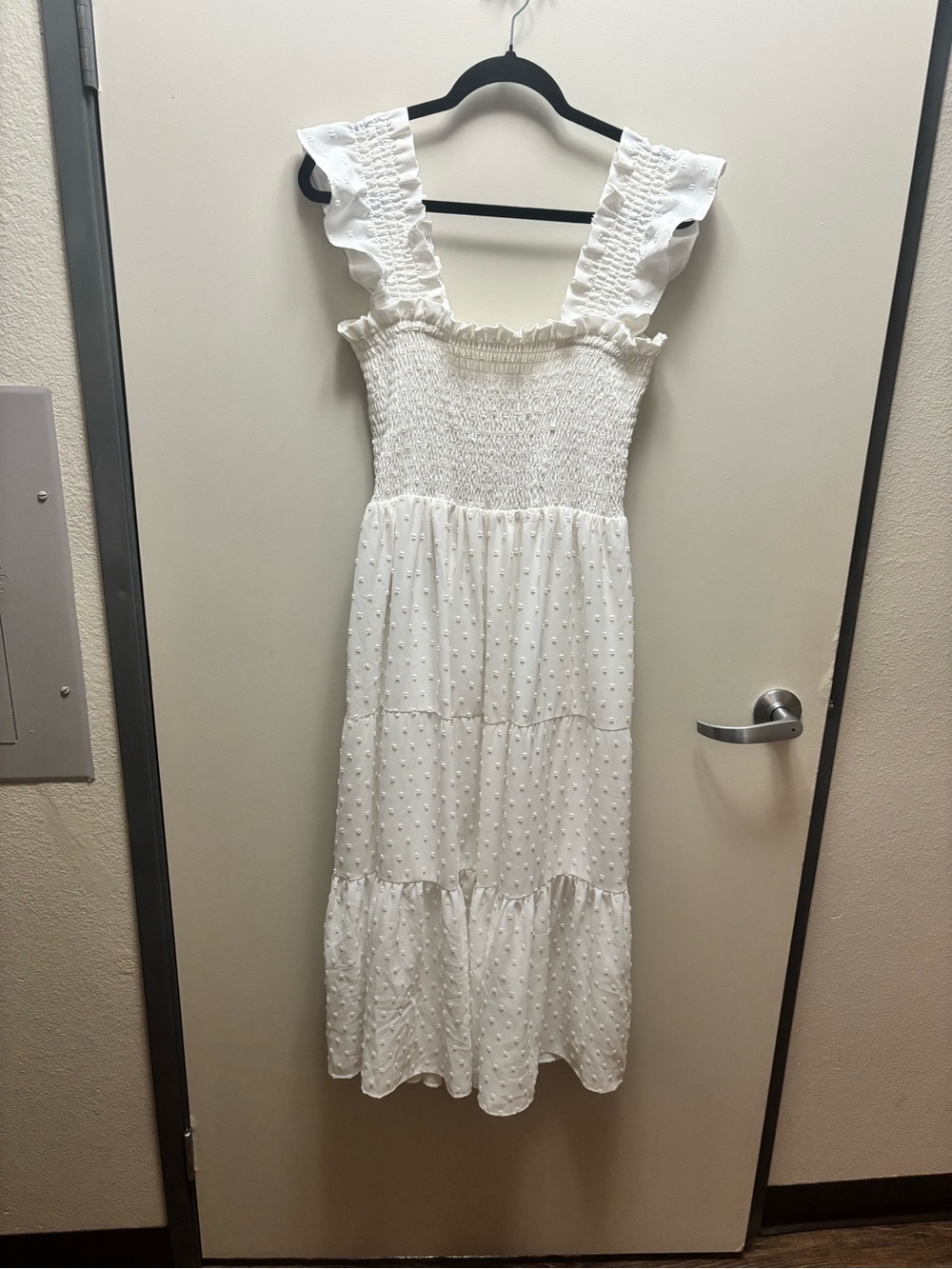 London Times White Ruffled Swiss-Dot Midi Dress size M